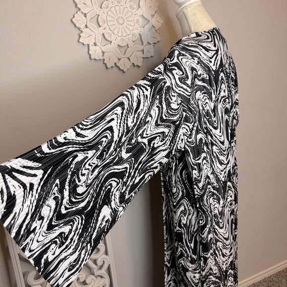 TWO PIECE SET MARBLE PRINT PLISSE MAXI KIMONO inlarge & bodycon SMALL stretchy - Picture 7 of 14